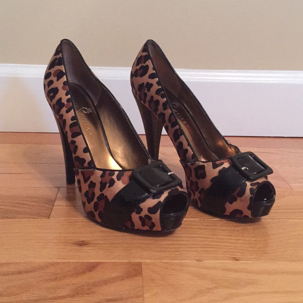 Peep toe heels